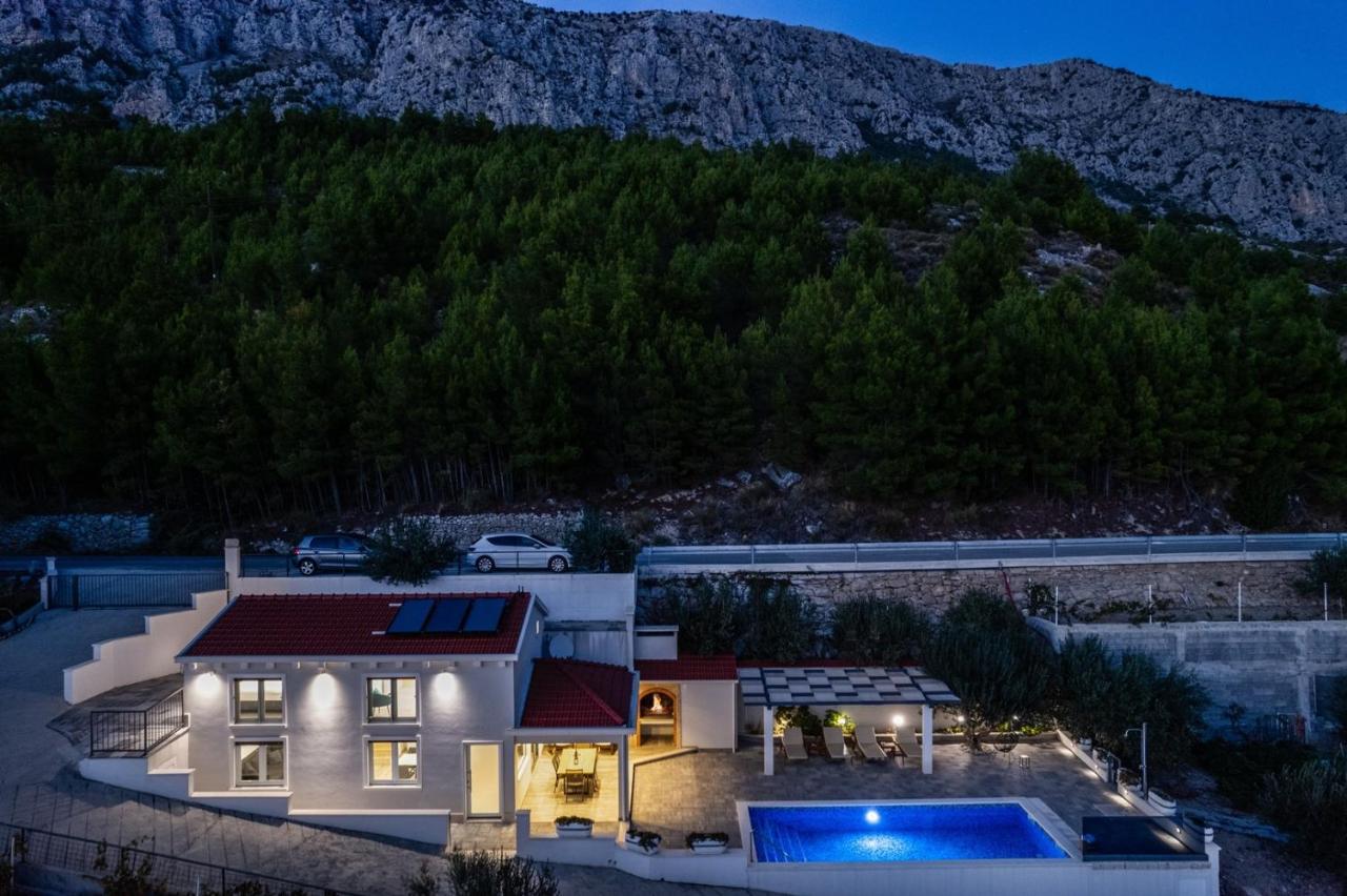 Villa Dream With Private Pool, 2 Bedrooms With En-Suite Bathrooms, Sea View Омиш Экстерьер фото